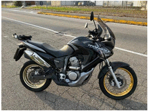 5275886 HONDA Transalp 2011