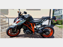 5325795 KTM SuperDuke r