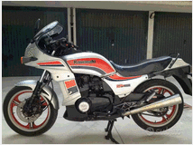 5349535 KAWASAKI GPZ Strada