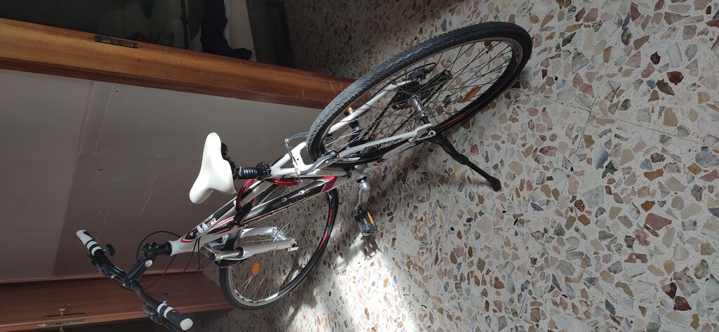 4752241 Vendo Bici usata pochissimo poco