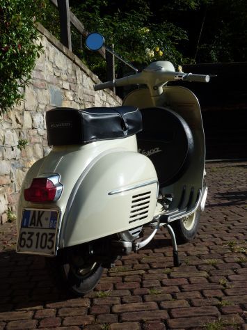 5222817 Usato  Vespa  150 GL