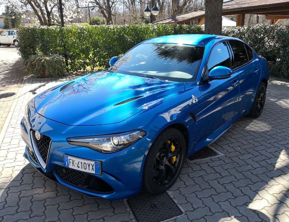 5059214  ALFA ROMEO Giulia (2016) AT8