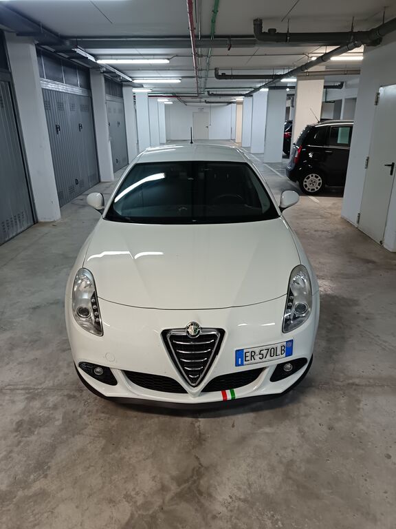 5332068  ALFA ROMEO Giulietta 1.4 Turbo