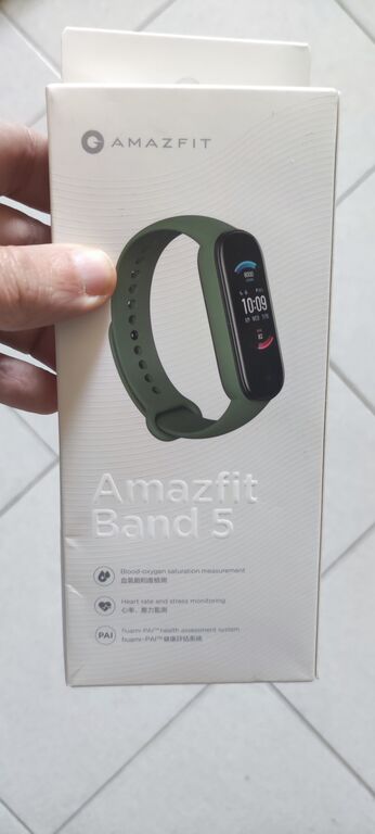 4872964 Amazfit smart band 5