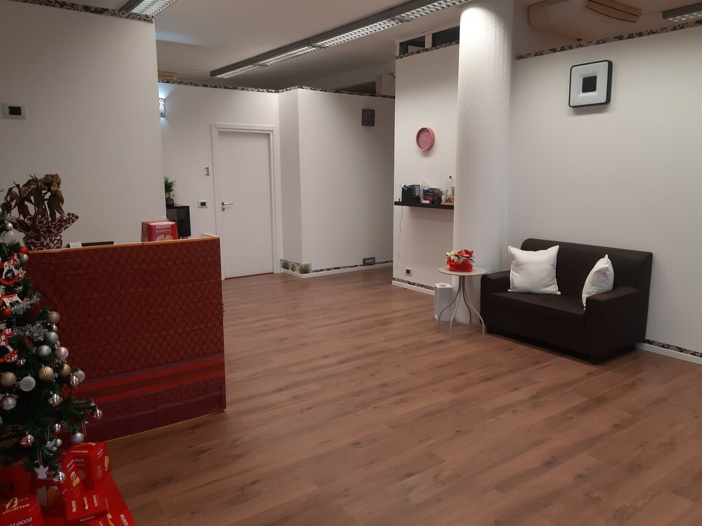 5351638  Apre Nuovo Centro Benessere