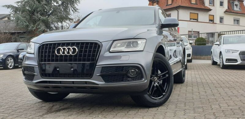 4717692  AUDI Q5 2.0 TFSI Quattro S-Line