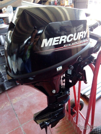 4725731  barca a motoreALTRO Mercury F