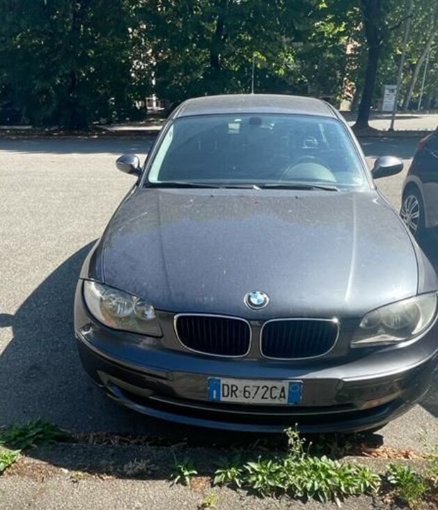 5246282  BMW 118 2000