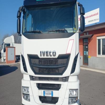 4813006  Rimorchi e Semirimorchi IVECO