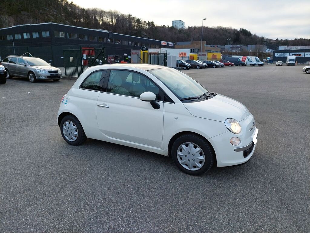 5217276  FIAT 500L 500 1.2 8V