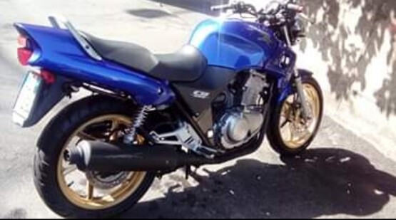 4906897  HONDA CB Turismo