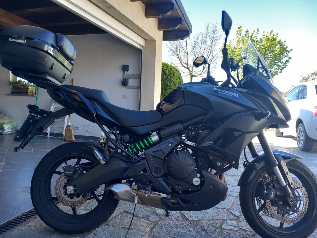 5295597  KAWASAKI Versys Urban