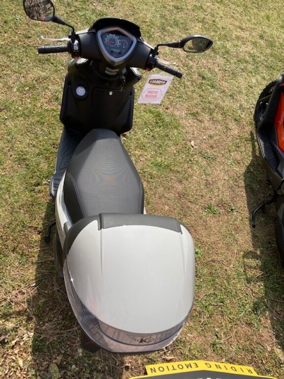 5284482  KYMCO Agility 125 nuovo