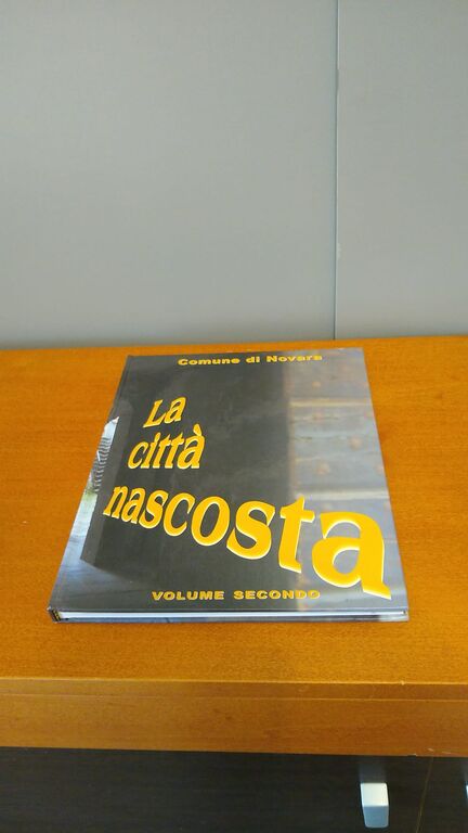 5349960 La citt nascosta