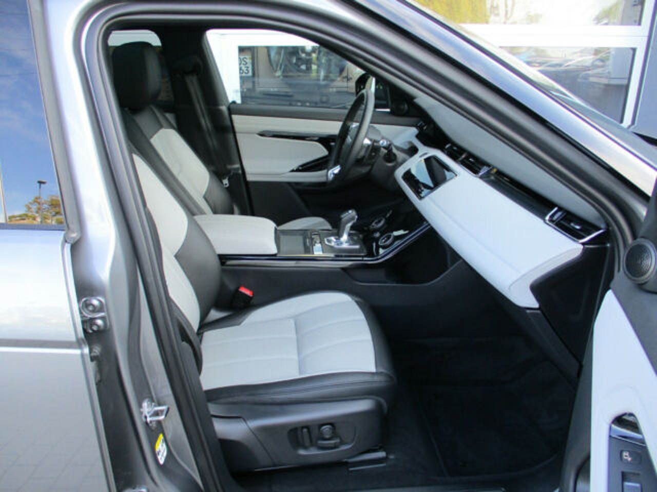 4833551  LAND ROVER Range Rover Evoque