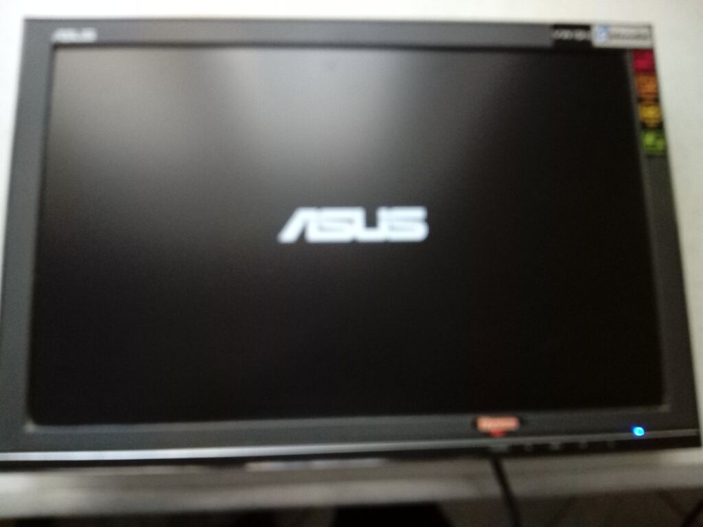 5348412 Monitor Asus x pc Display LCD 19