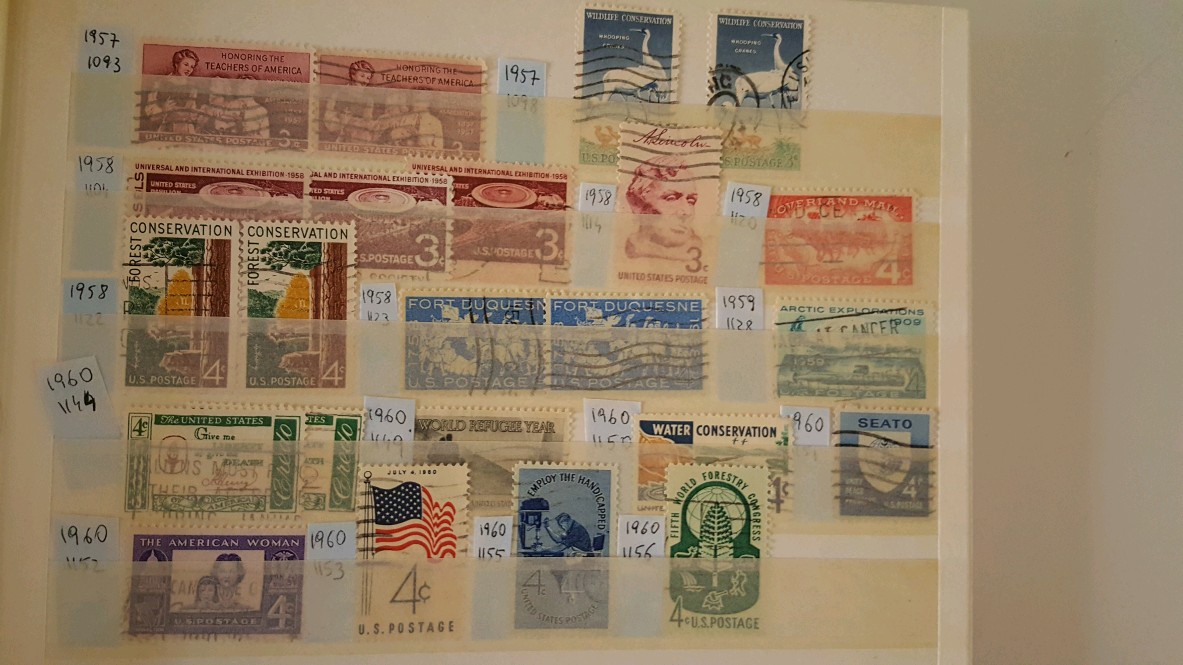 4033364 N. 1690 collezione francobolli