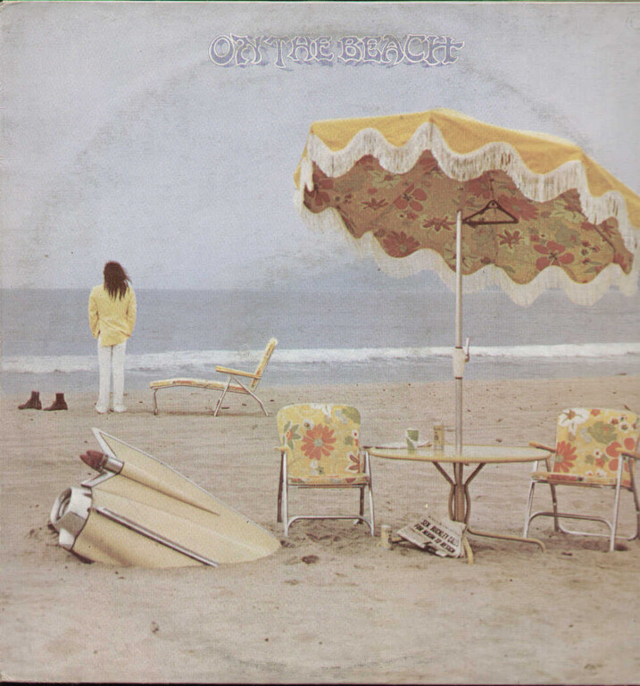 5227658 Neil Young - On The Beach