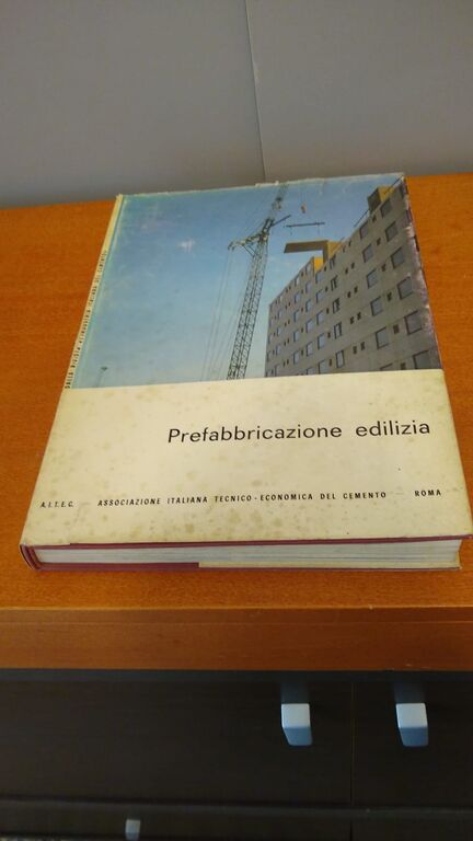 5353741 Prefabbricazione edilizia