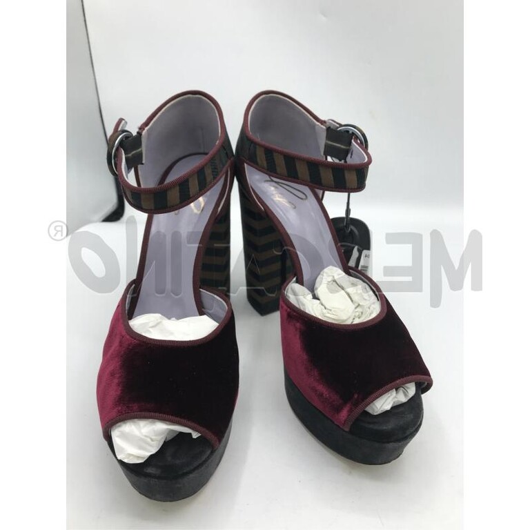 5054932 Scarpe donna tacco righe