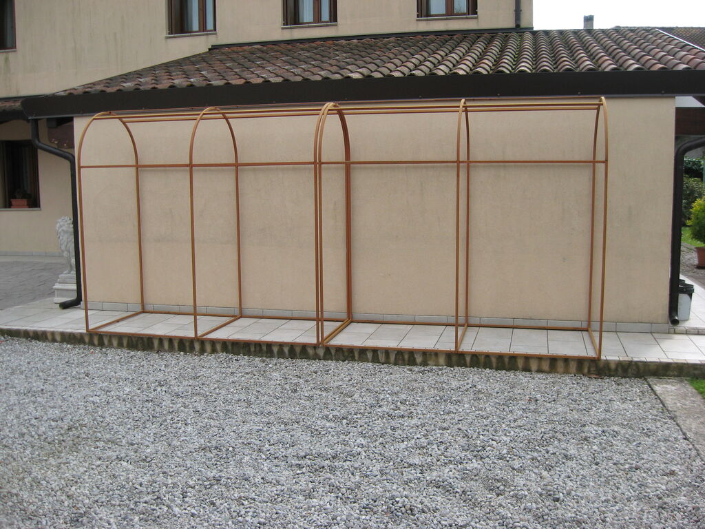 5351277 Serre per piante da giardino.