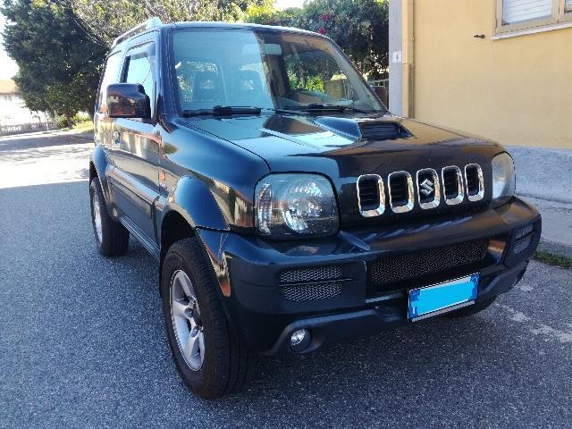 3757056  SUZUKI Jimny Suzuki Jimny 1.5