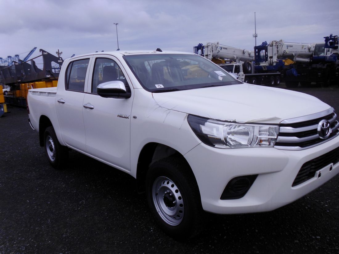 3748333  TOYOTA Hilux 2.7L