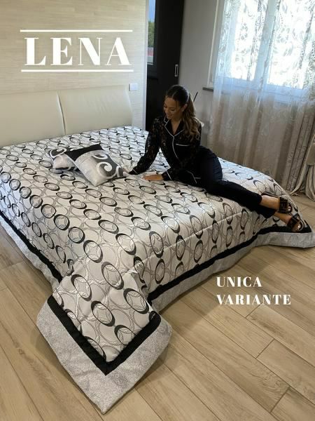 4361813 Trapunta Lena con fascia lurex e