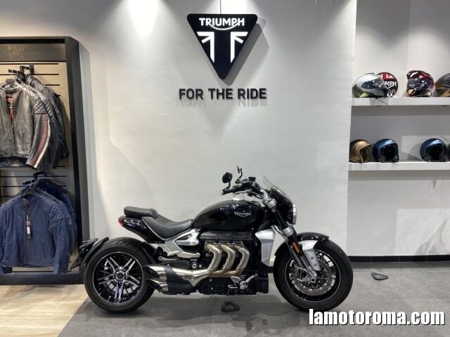 5290297  TRIUMPH Rocket .