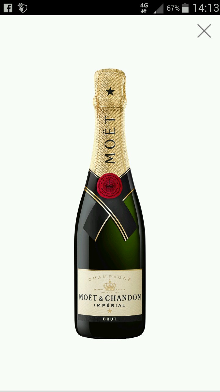 4381262 Vendo vini e champagne in stock